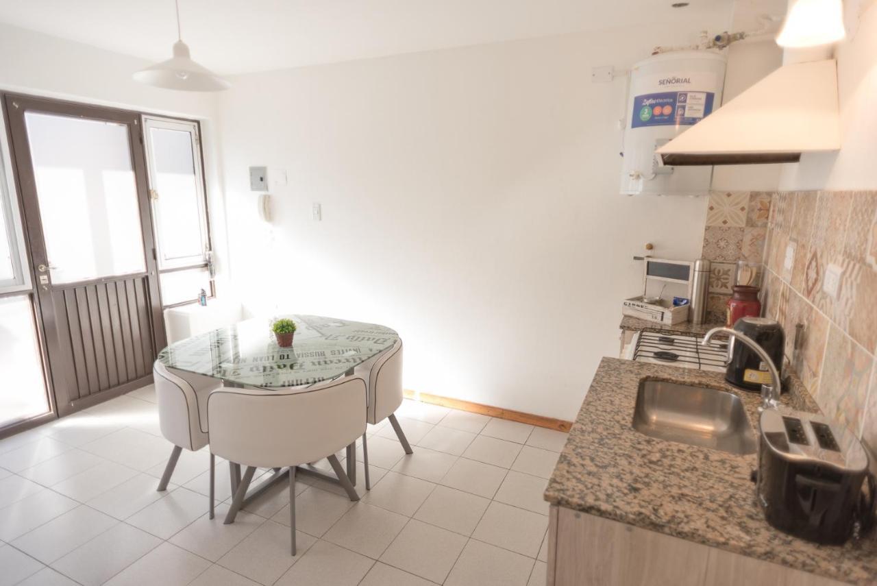 Apartamentos Quinta Seccion Mendoza Esterno foto